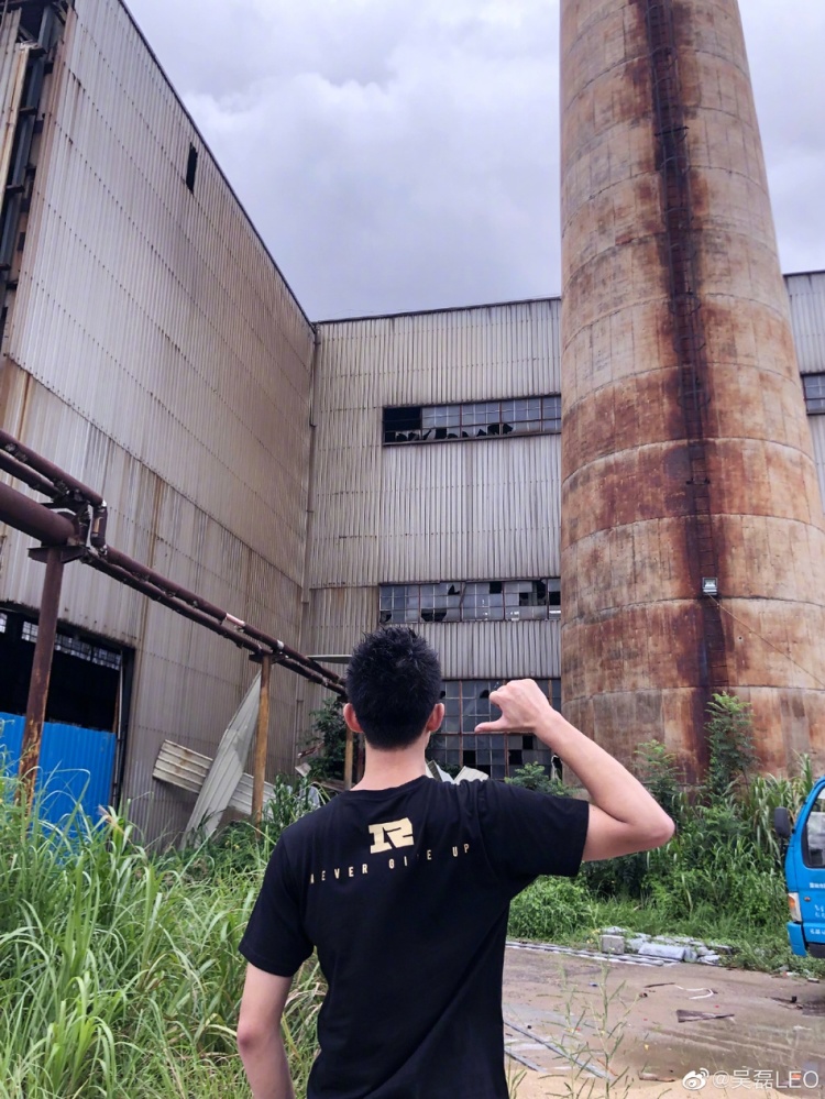 开云手机-塞尔维亚队引发争议！，Uzi官方宣布刷新纪录新规观众掌声雷动-开云手机