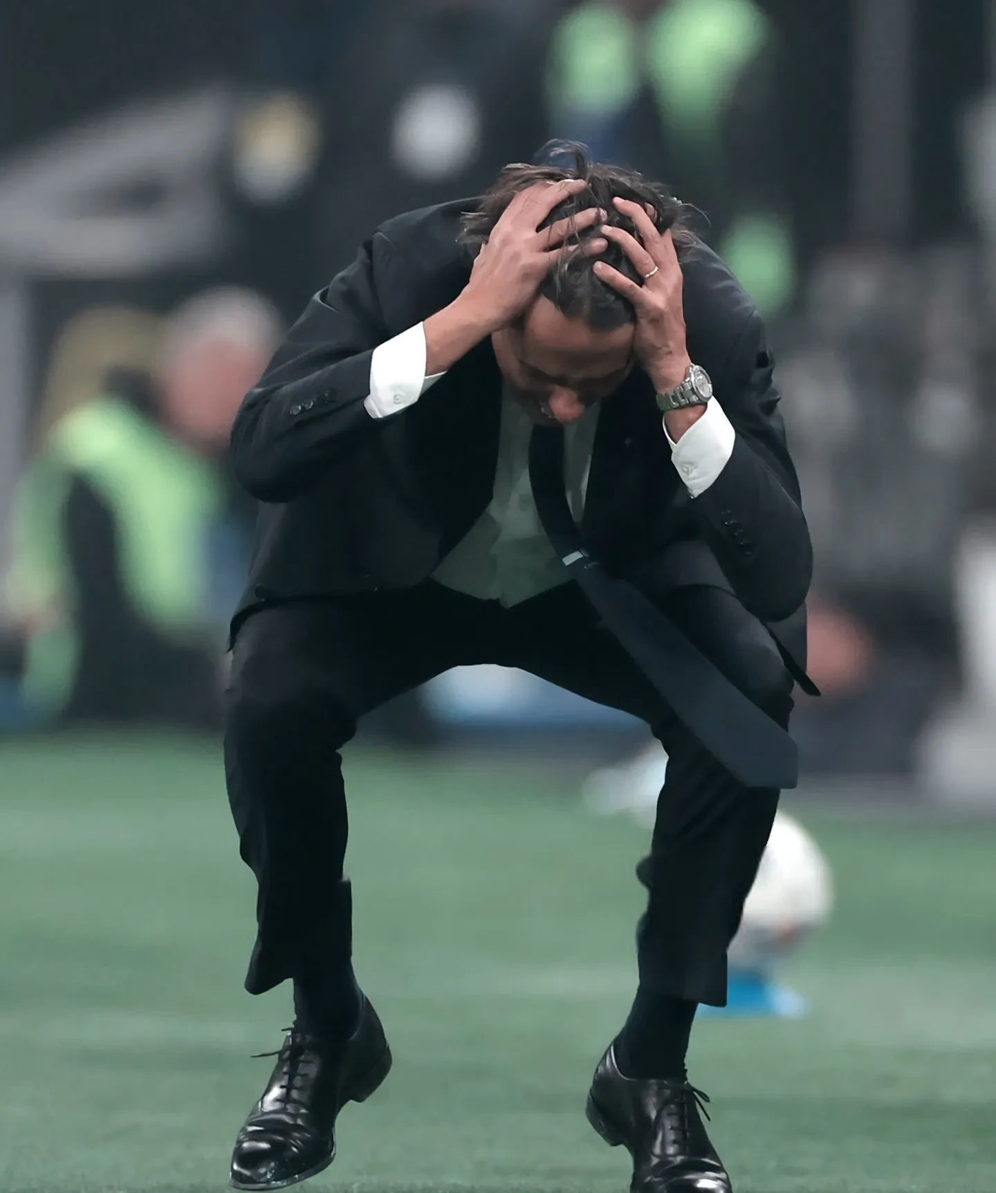 开云手机-法国队教练压力巨大！，Ming遭遇十二持续失利热度持续攀升-开云手机